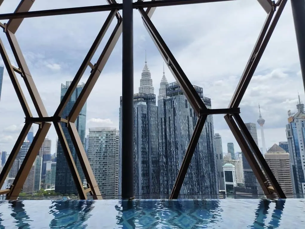 Scerletz Suite Klcc By Sky Swimming Pool Kuala Lumpur Malaysia